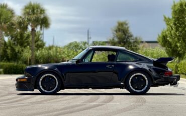 Porsche-911-1975-Black-Black-33