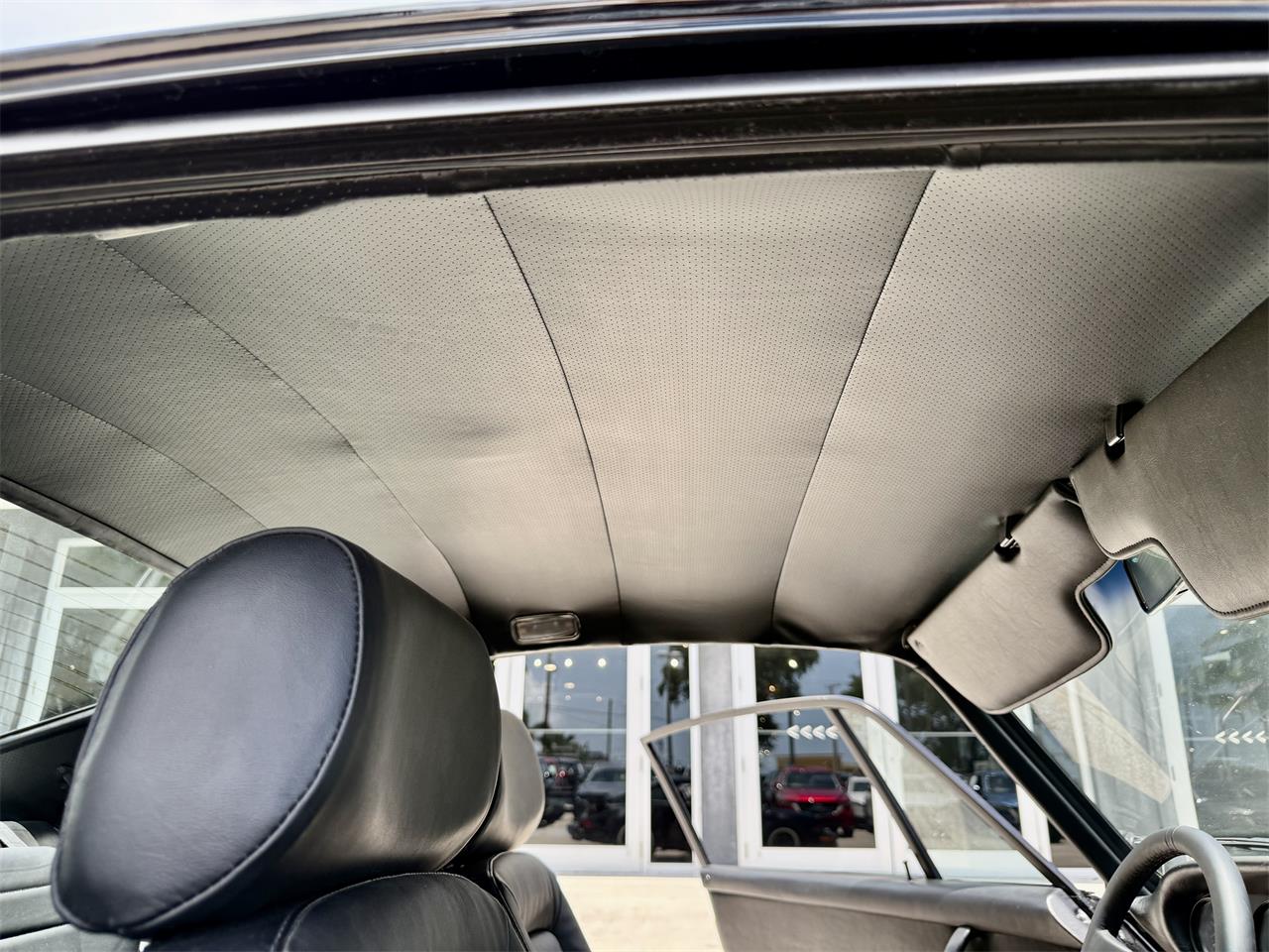 Porsche-911-1975-Black-Black-74