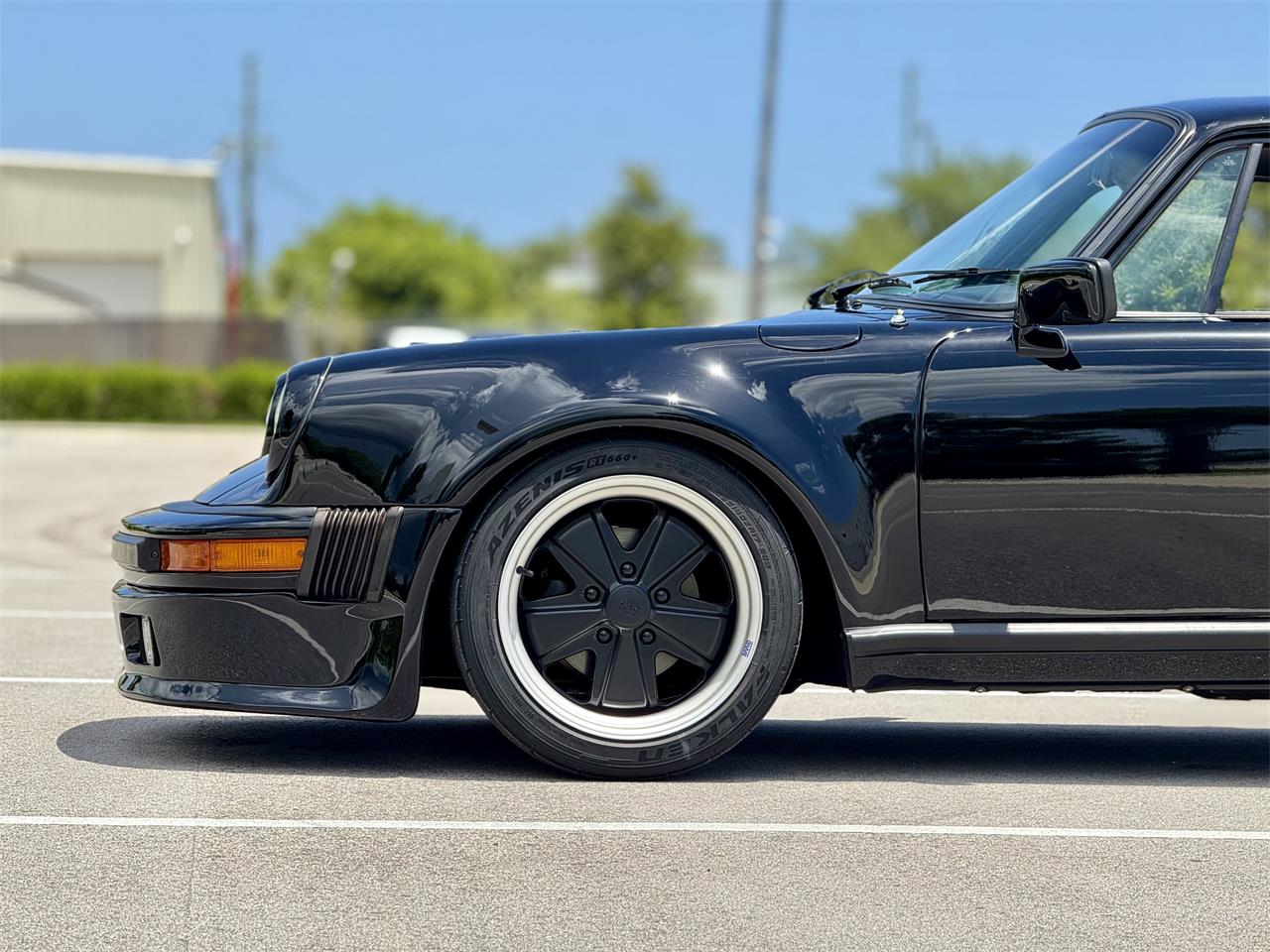 Porsche-911-1975-Black-Black-82