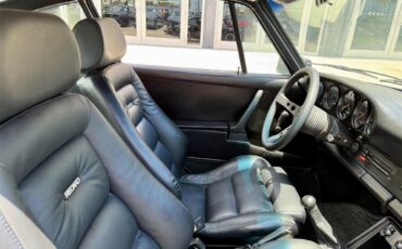 Porsche-911-1975-Black-Black-85