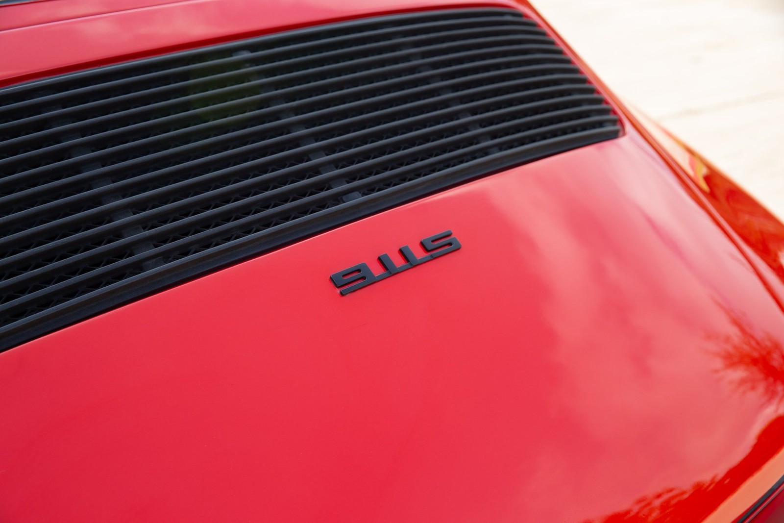 Porsche-911-1975-Coupe-10