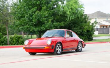 Porsche-911-1975-Coupe-15