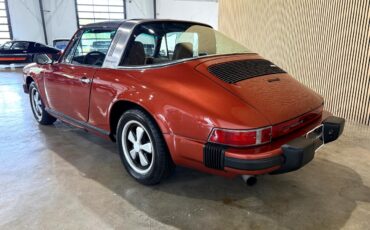 Porsche-911-1976-Classic-Car-20