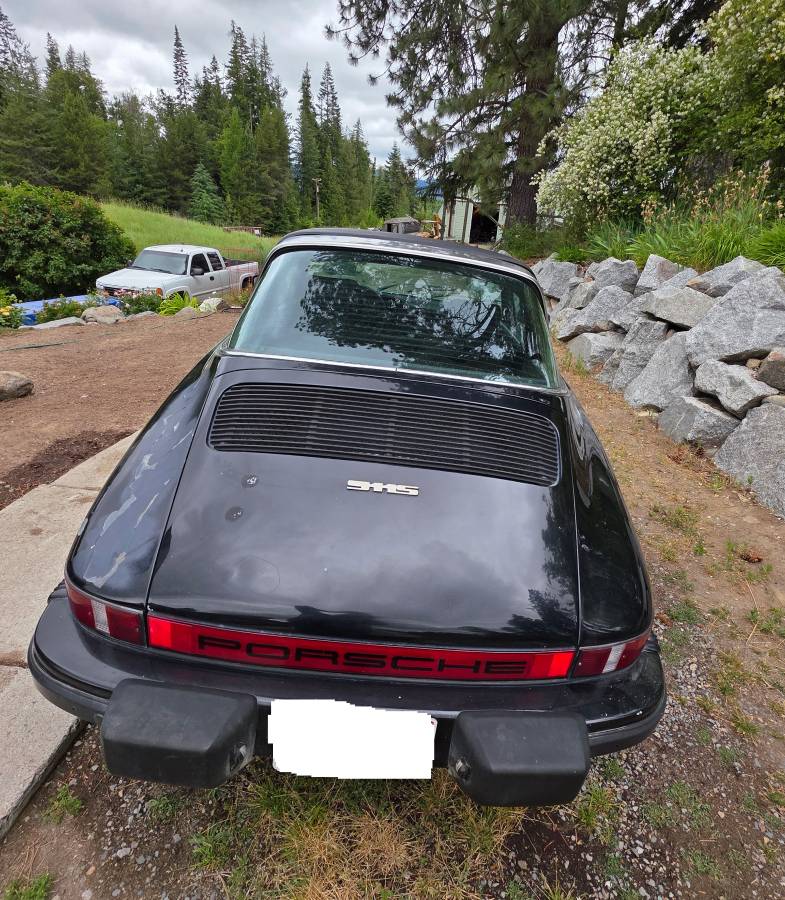 Porsche-911-1976-black-5