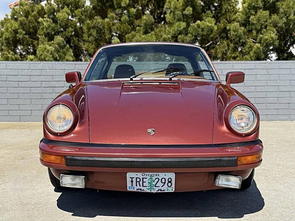 Porsche-911-1976-red-4