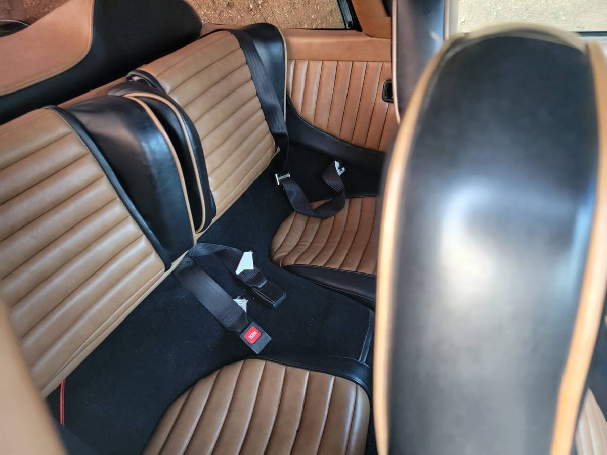 Porsche-911-1977-10