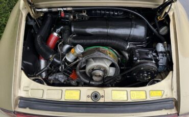 Porsche-911-1977-19