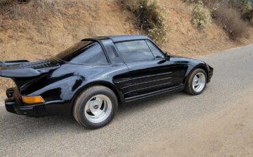 Porsche-911-1977-3