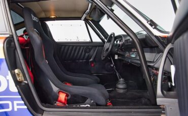 Porsche-911-1977-35