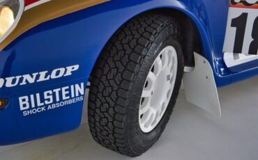 Porsche-911-1977-39