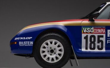 Porsche-911-1977-5