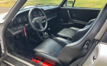Porsche-911-1977-Targa-13
