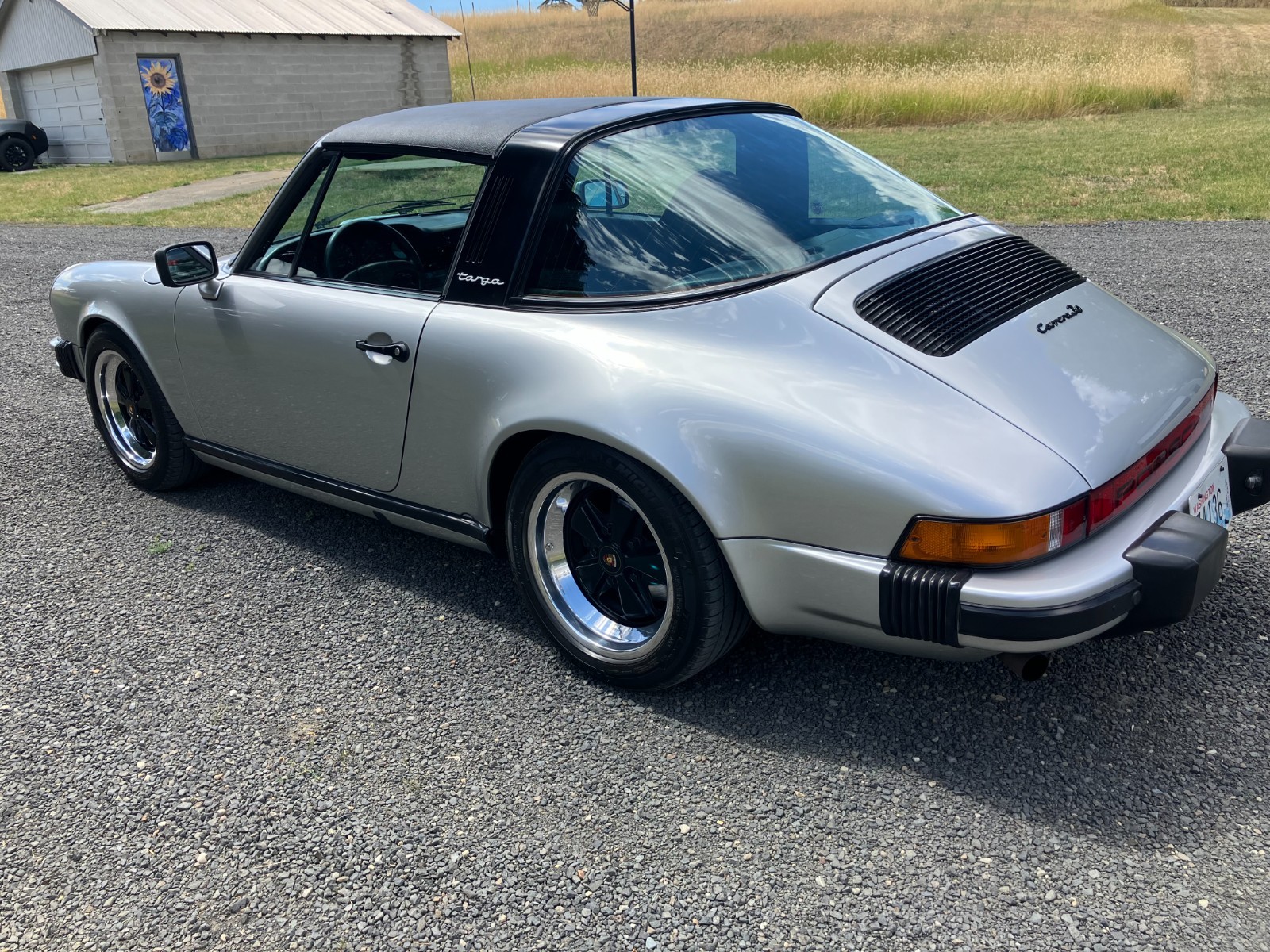 Porsche-911-1977-Targa-4