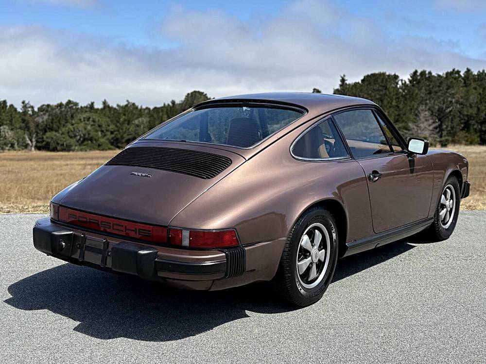 Porsche-911-1977-brown-11