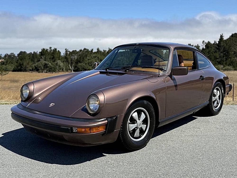 Porsche-911-1977-brown