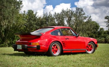 Porsche-911-1978-Coupe-13