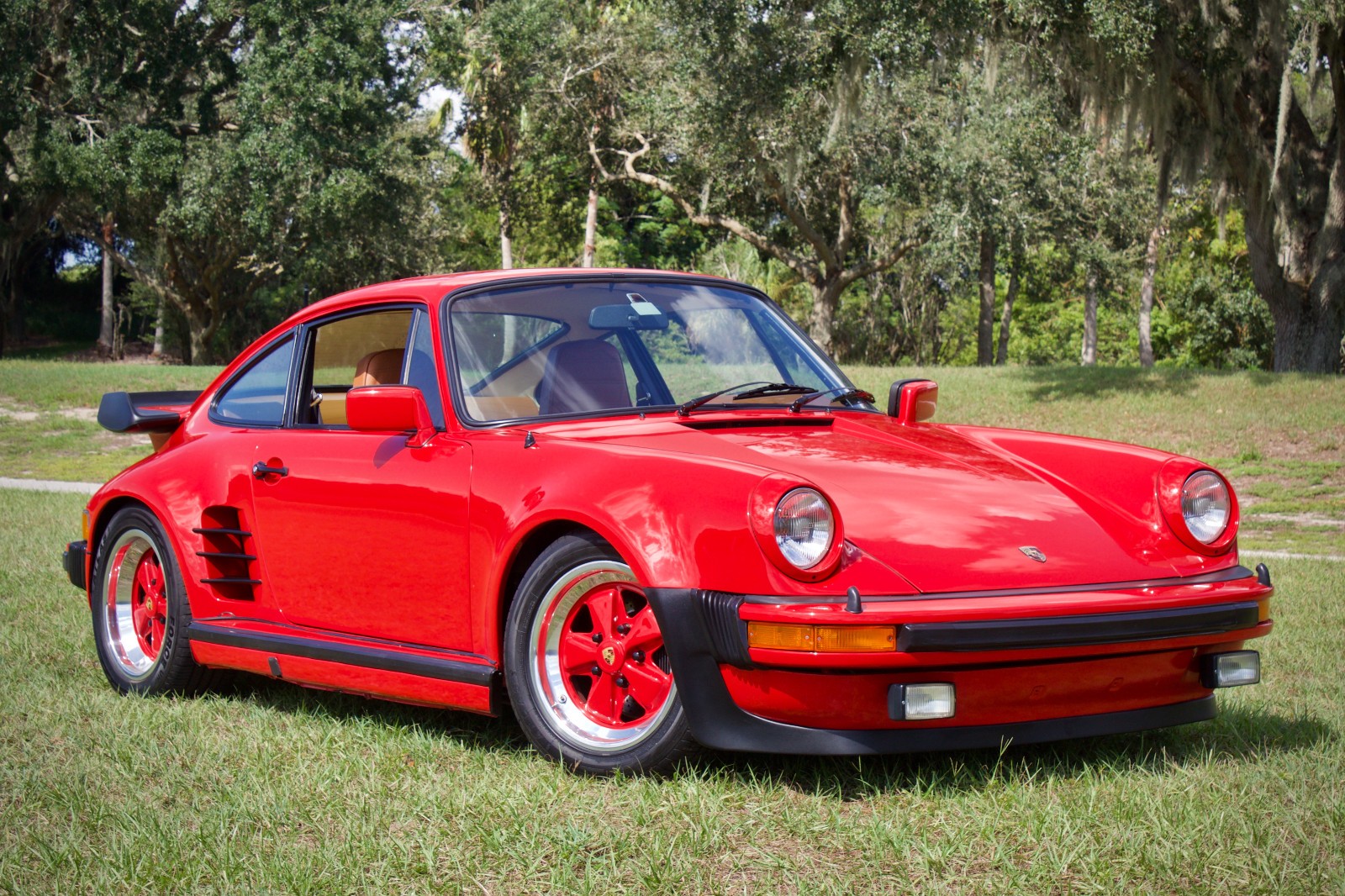 Porsche-911-1978-Coupe-4
