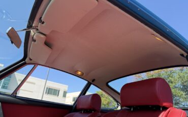Porsche-911-1980-23