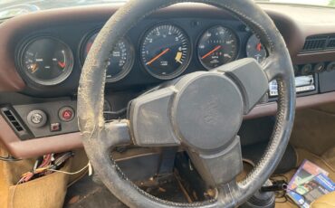 Porsche-911-1981-Coupe-7