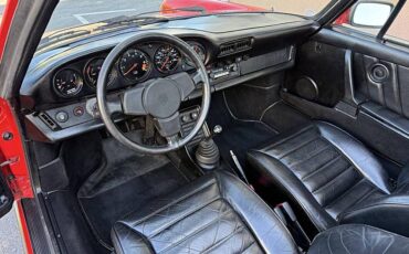 Porsche-911-1981-red-11