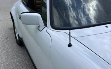 Porsche-911-1981-white-12