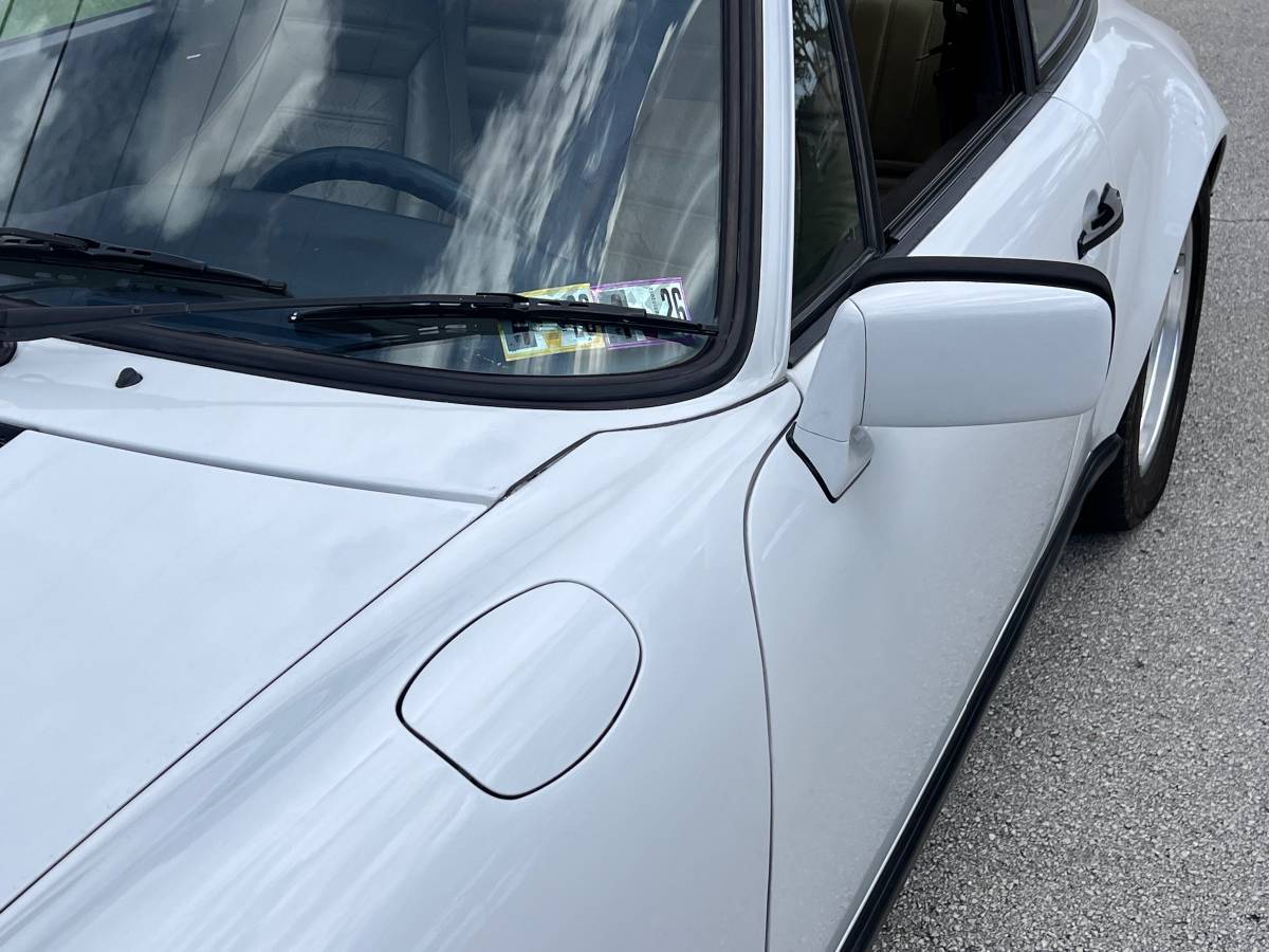 Porsche-911-1981-white-5