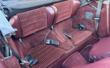 Porsche-911-1983-13