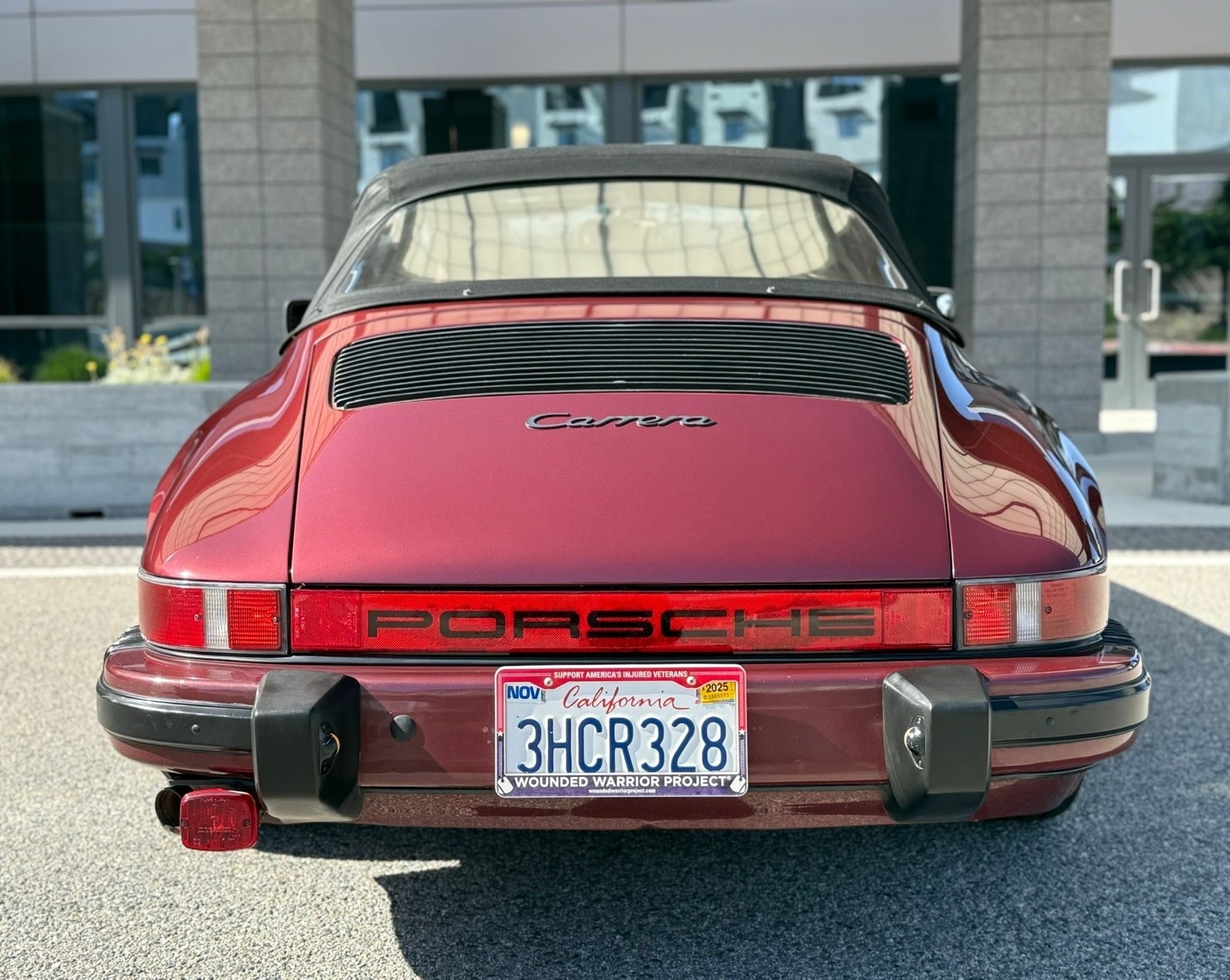 Porsche-911-1983-7