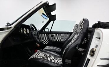 Porsche-911-1983-Convertible-17