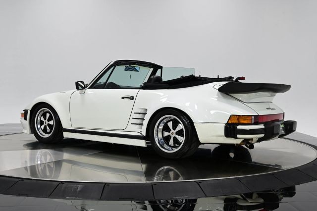 Porsche-911-1983-Convertible-2