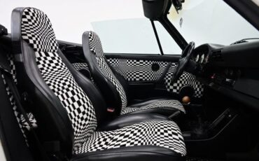 Porsche-911-1983-Convertible-25