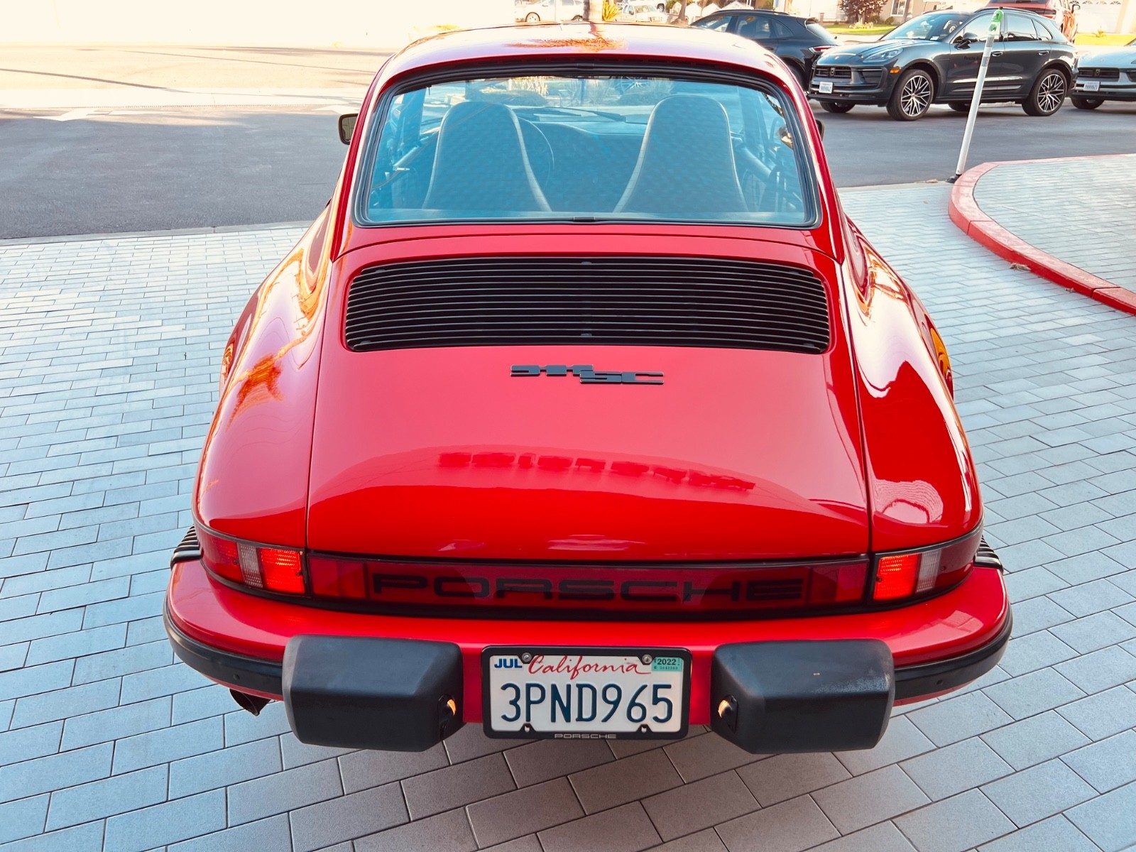 Porsche-911-1983-Coupe-3