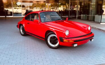 Porsche-911-1983-Coupe-8