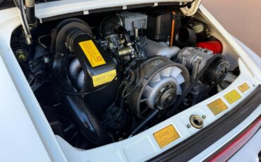 Porsche-911-1984-16