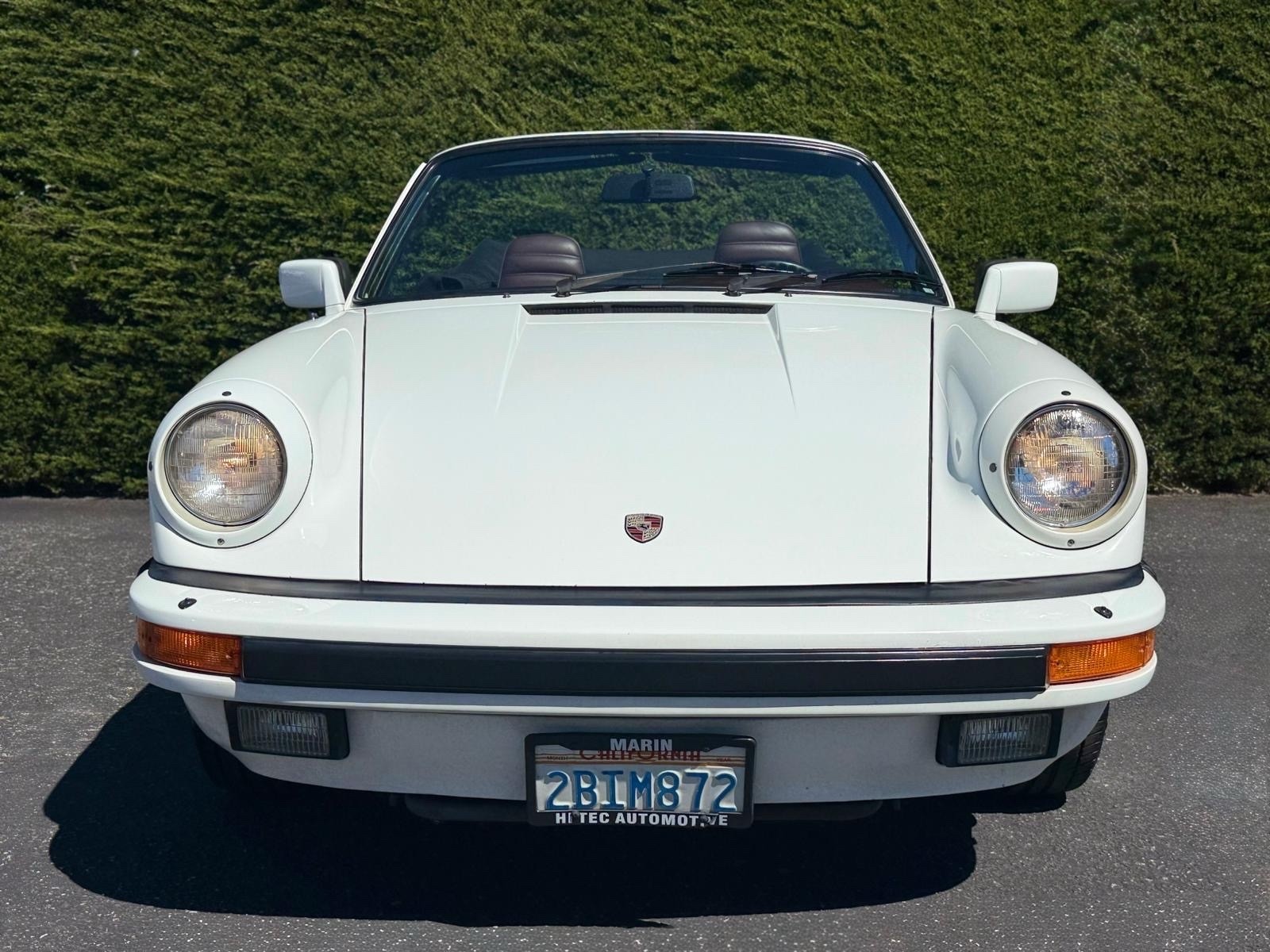 Porsche-911-1984-2
