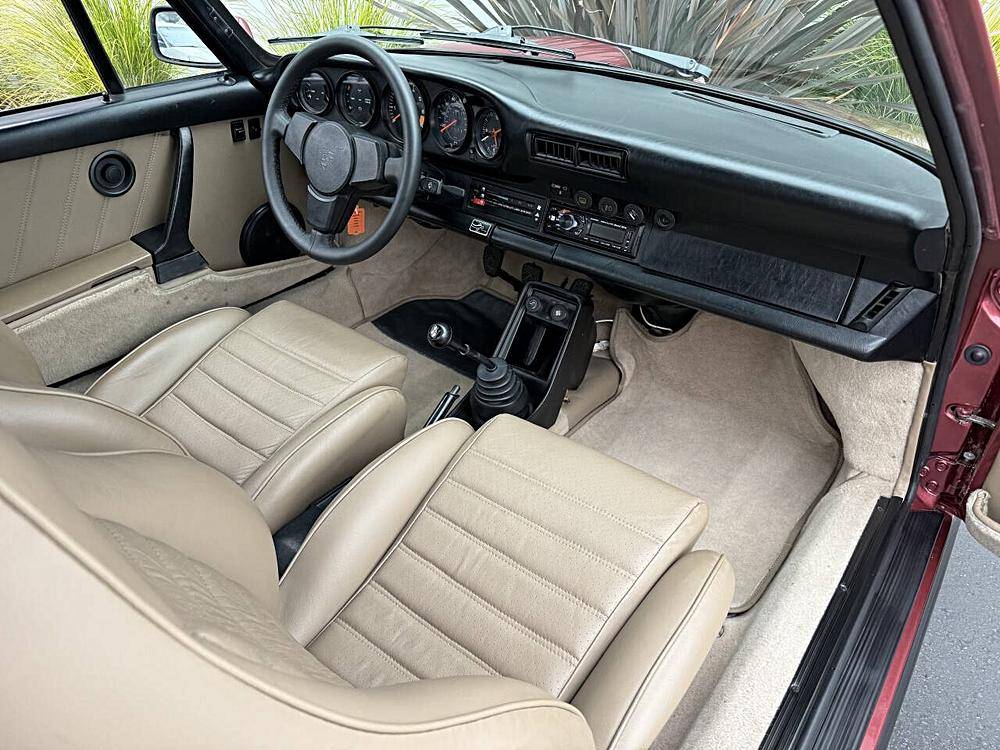 Porsche-911-1984-custom-5
