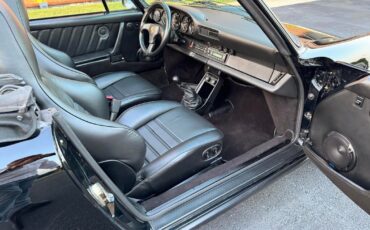 Porsche-911-1985-30