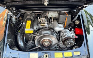 Porsche-911-1985-39