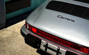 Porsche-911-1985-Convertible-18