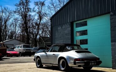 Porsche-911-1985-Convertible-3