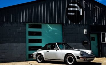 Porsche-911-1985-Convertible