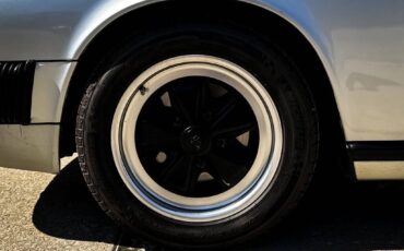 Porsche-911-1985-Convertible-4