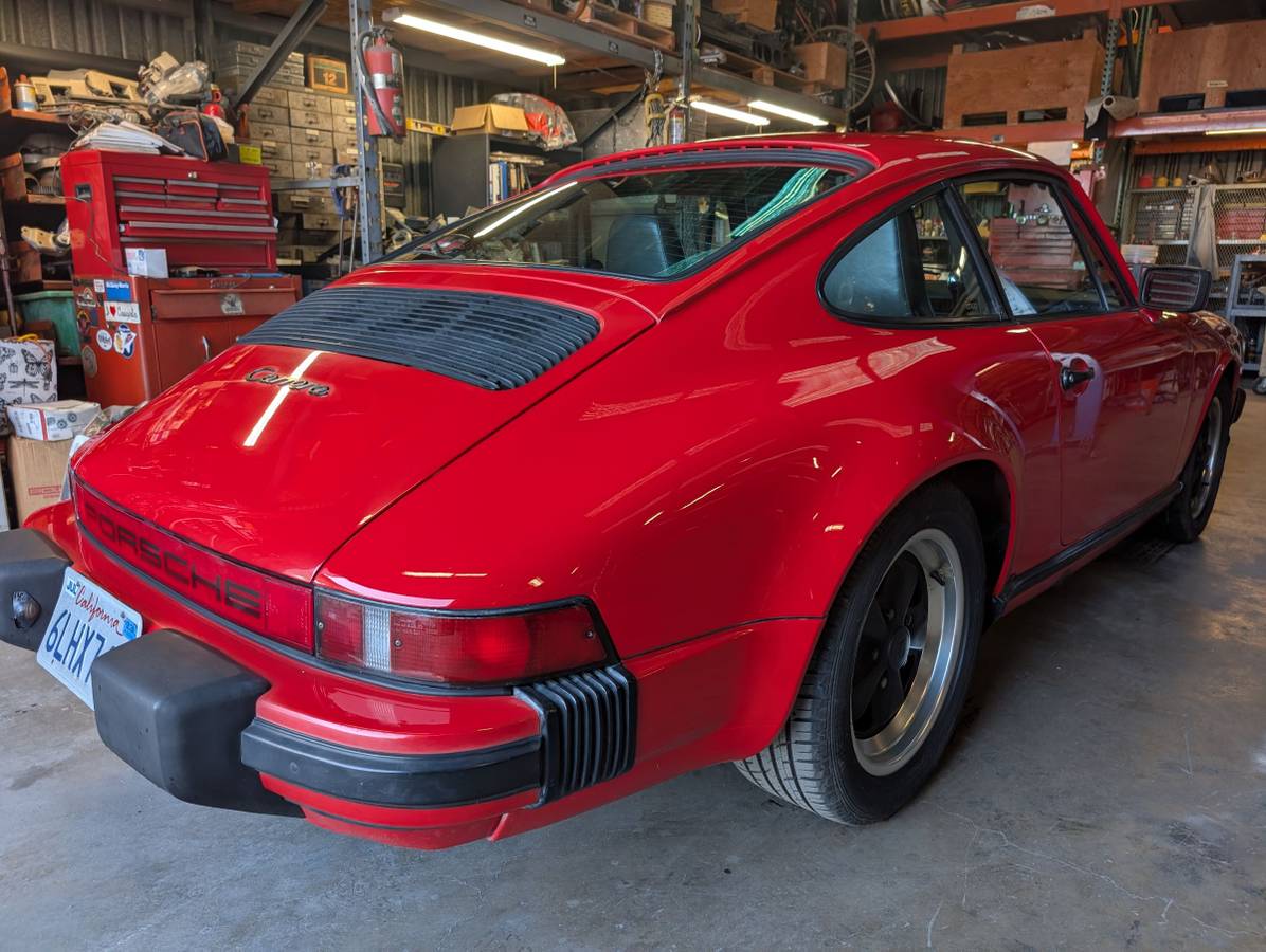Porsche-911-1985-red-2