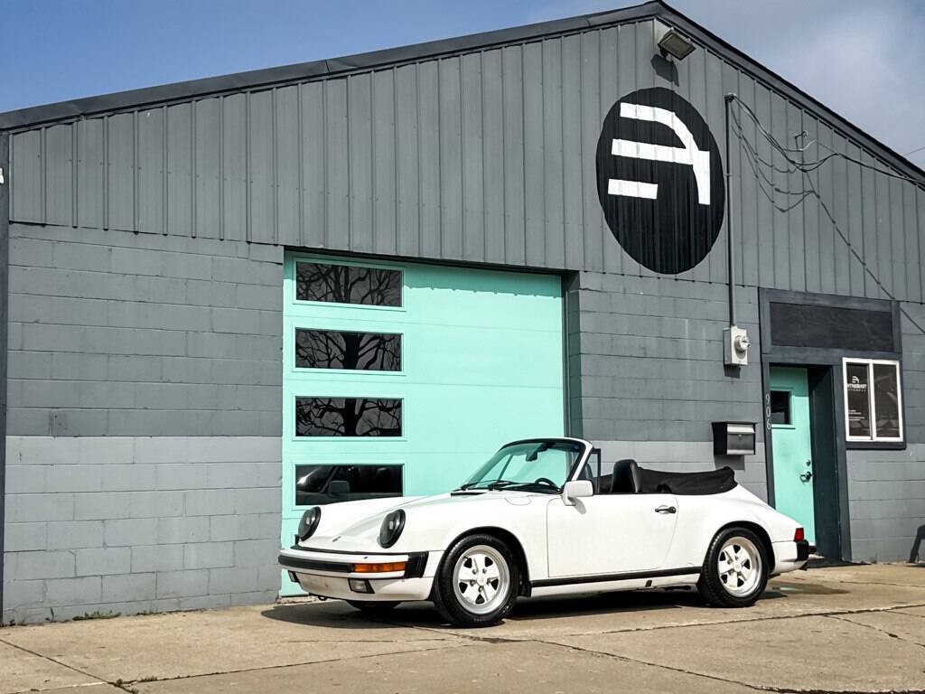 Porsche-911-1986-Convertible-1