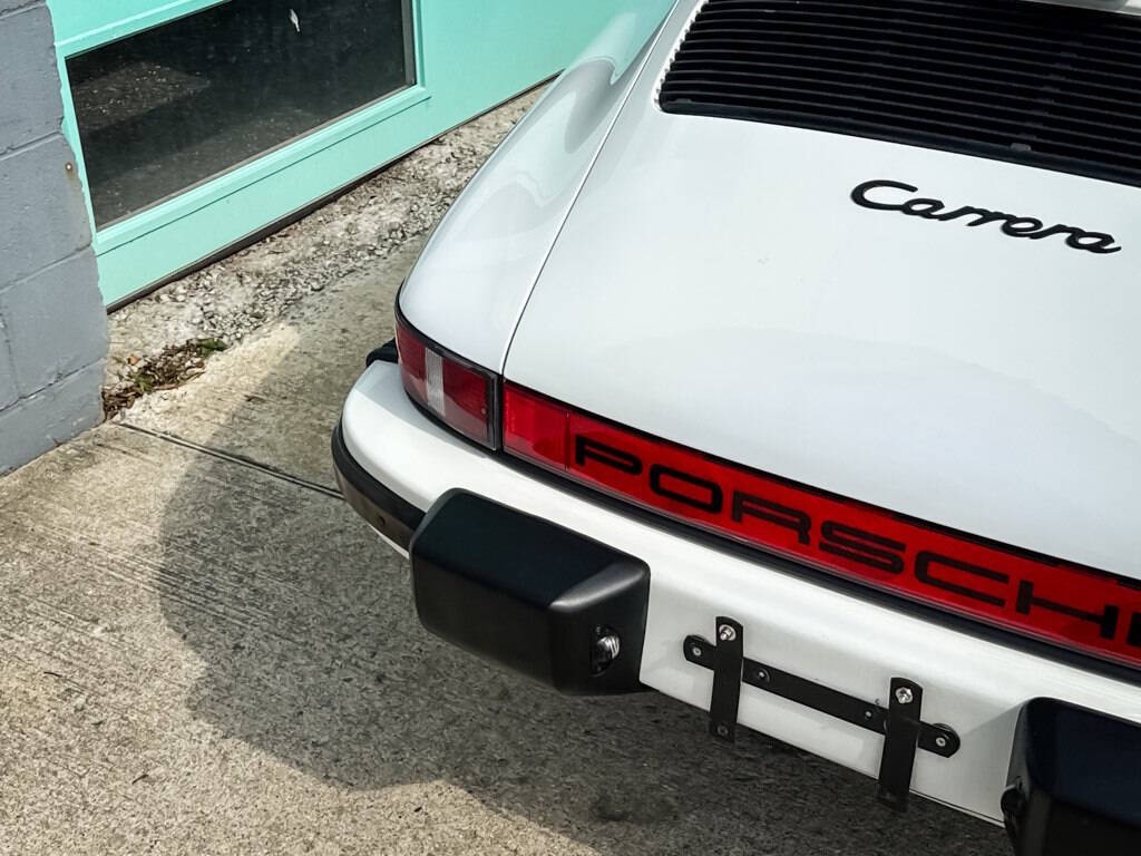 Porsche-911-1986-Convertible-15