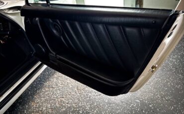 Porsche-911-1986-Convertible-24