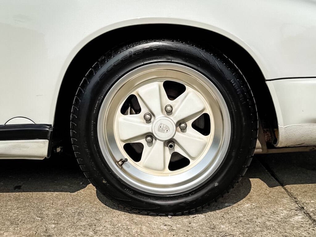 Porsche-911-1986-Convertible-5