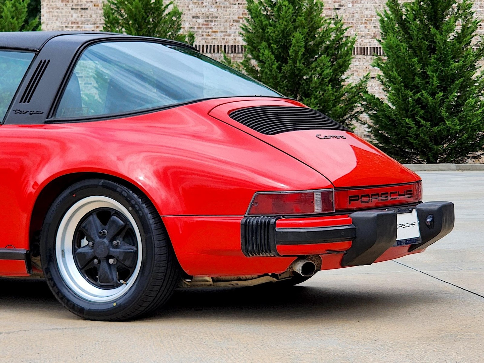 Porsche-911-1986-Targa-10