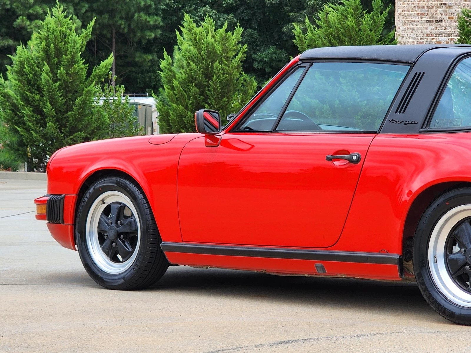 Porsche-911-1986-Targa-11