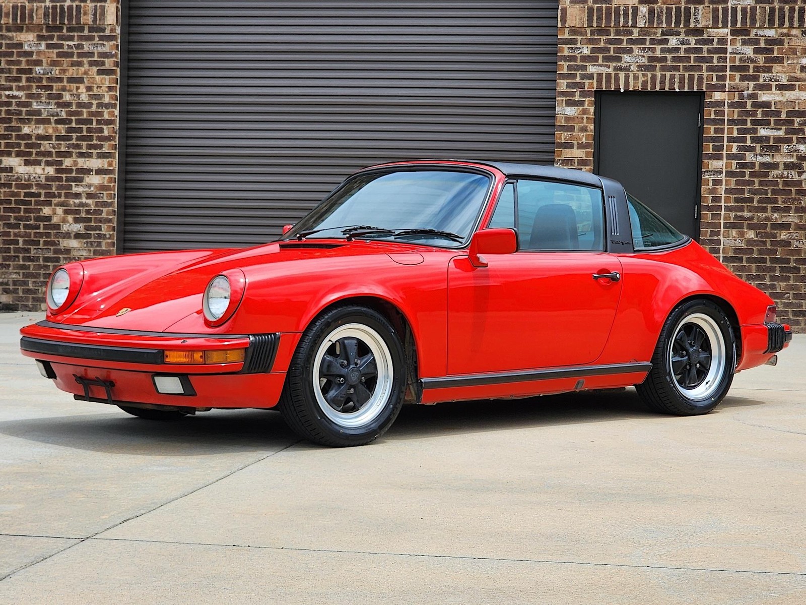Porsche-911-1986-Targa-5